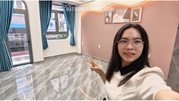 Siêu phẩm nhà đẹp HẺM 5M Đô Đốc Long - Tân Hương chỉ 7Đ hơn